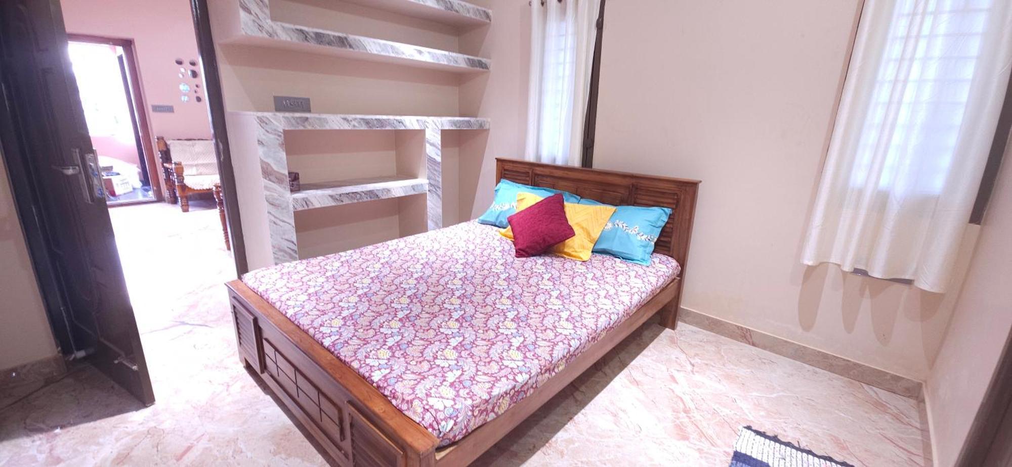 Shi'S Thulasi 2Bhk In Coimbatore Near To Karpagam College, Palakkad Highway, Rathinam College And More ภายนอก รูปภาพ